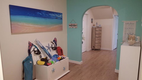 Palm Beach Bed & Breakfast - E Caravan Parks 15