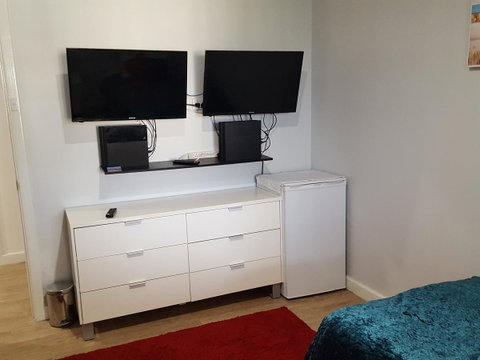 Palm Beach Bed & Breakfast - E Caravan Parks 1