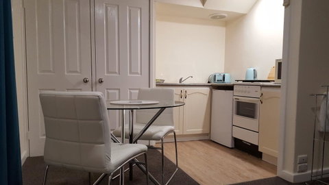 Palm Beach Bed & Breakfast - E Caravan Parks 7