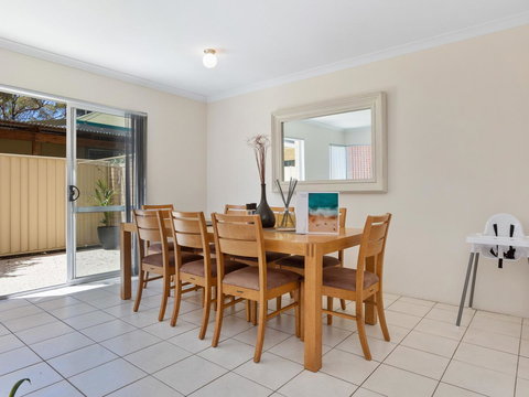 Cooper Street - E Caravan Parks 35