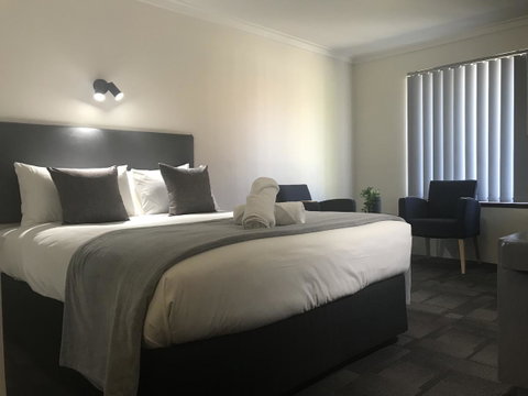 Hotel Clipper - E Caravan Parks 7