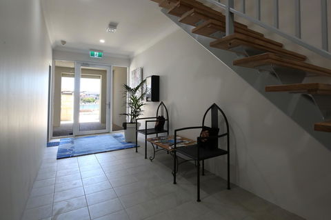 Studio Style Mindarie Marina - E Caravan Parks 13