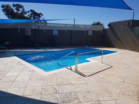 Mandurah Foreshore Motel - E Caravan Parks 5