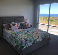 Beach House at SeaScapes.. - E Caravan Parks