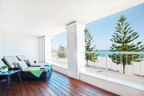 Cottesloe Beach Hotel - E Caravan Parks 29