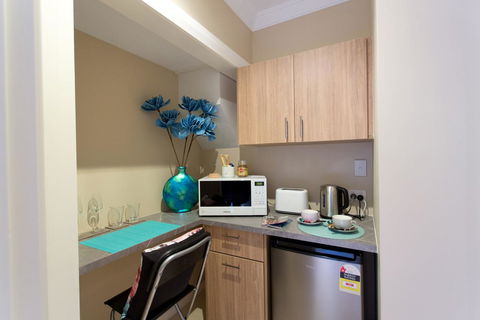 Sorrento Beach Manor - E Caravan Parks 25
