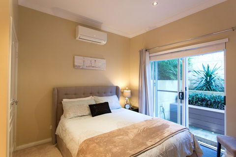 Sorrento Beach Manor - E Caravan Parks 28