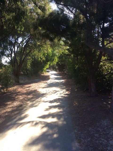 Crossland House - E Caravan Parks 1