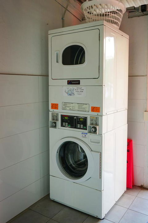 Haus Accommodation - E Caravan Parks 7