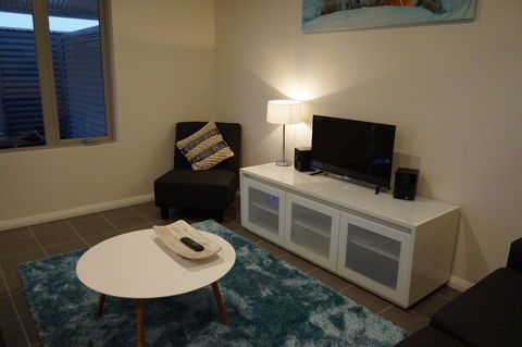 Exmouth 4 Escape - E Caravan Parks 14