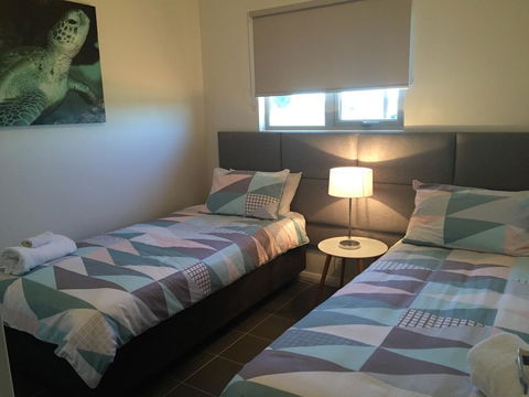 Exmouth 4 Escape - E Caravan Parks 3