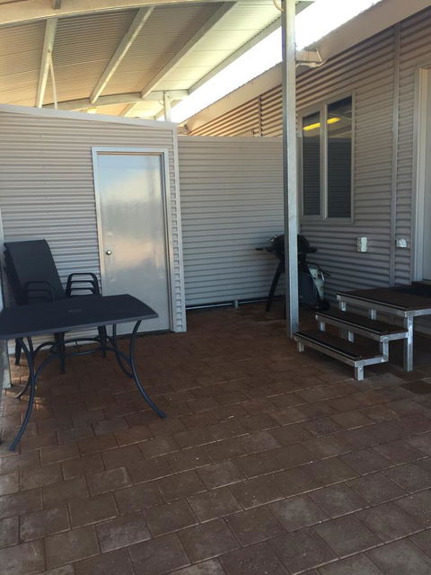 Exmouth 4 Escape - E Caravan Parks 10