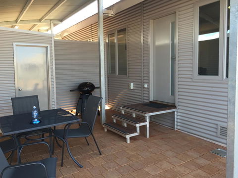 Exmouth 4 Escape - E Caravan Parks 16