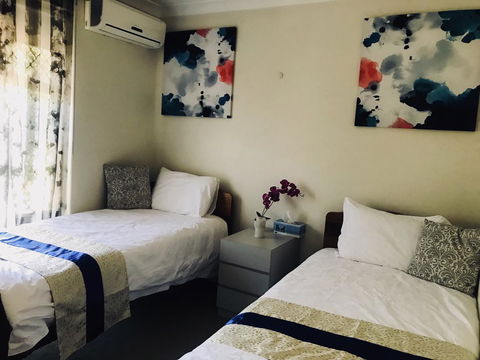 Swan Valley Rest Cottage - E Caravan Parks 9
