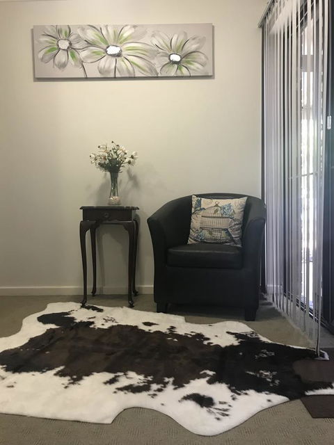 Swan Valley Rest Cottage - E Caravan Parks 13
