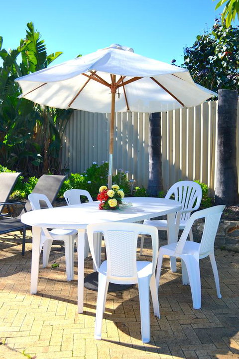 Palms Bed & Breakfast - E Caravan Parks 20