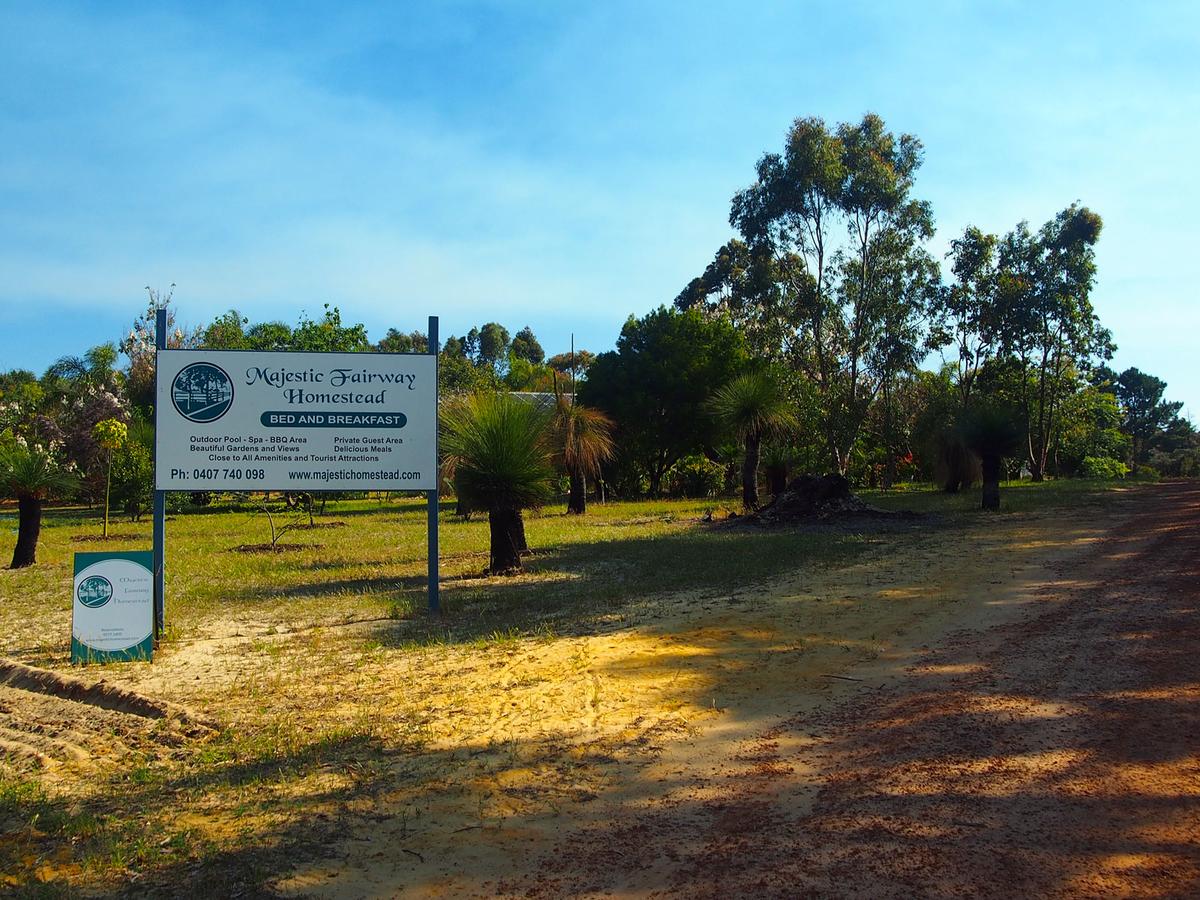 Woodridge WA E Caravan Parks