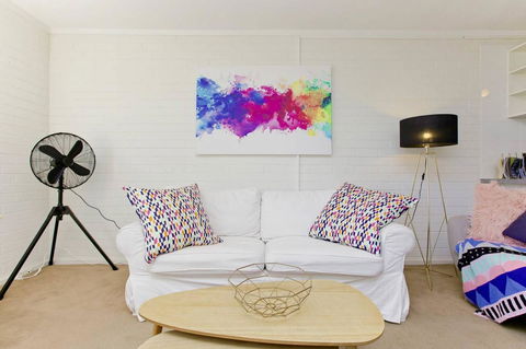 SEA BREEZE â€“ Between Cottesloe Beach & Swan River - E Caravan Parks 17