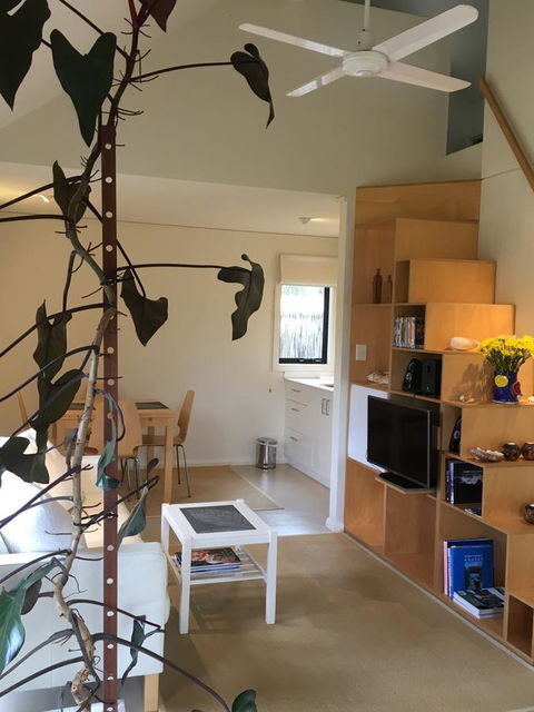 DESIGNER'S STUDIO - E Caravan Parks 18