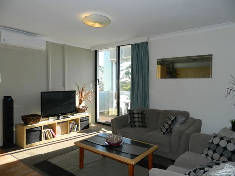 Riverside - E Caravan Parks 16