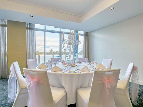 The Sebel Mandurah - E Caravan Parks 25