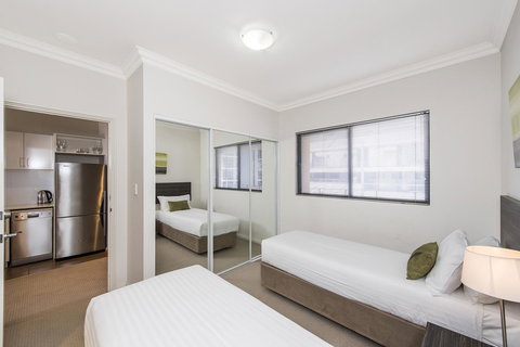 Dolphin Quay Apartments - E Caravan Parks 43