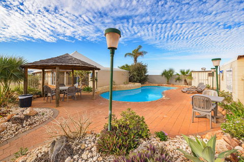Osprey Holiday Village Unit 203 1 Bedroom - E Caravan Parks 13