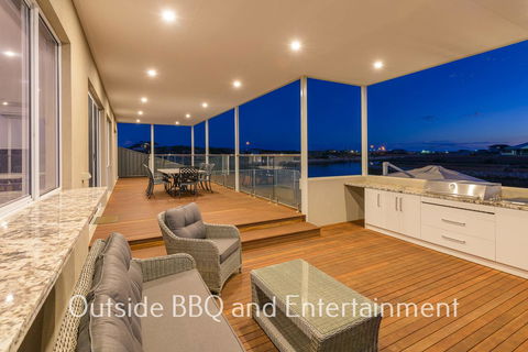 32 Corella Court - E Caravan Parks 19