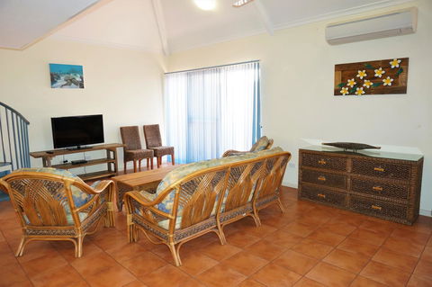 Osprey Holiday Village Unit 119 - E Caravan Parks 3