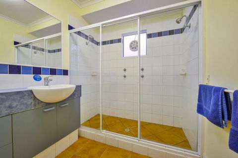 Osprey Holiday Village Unit 119 - E Caravan Parks 10
