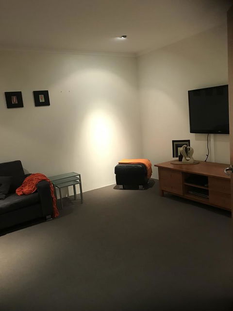 THE SANCTUARY LUXURY HOLIDAY HOME - E Caravan Parks 22