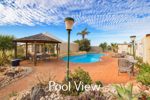 Osprey Holiday Village Unit 103 2 Bedroom - E Caravan Parks 15