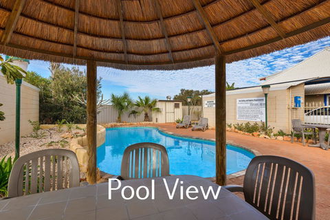 Osprey Holiday Village Unit 103 2 Bedroom - E Caravan Parks 16