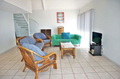 Osprey Holiday Village Unit 120 - Plenty Of Room For A Large Family - E Caravan Parks 3