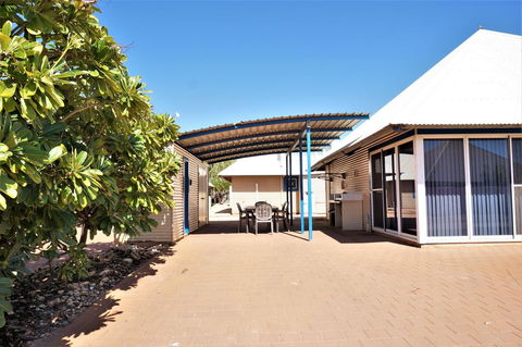 Osprey Holiday Village Unit 120 - Plenty Of Room For A Large Family - E Caravan Parks 17