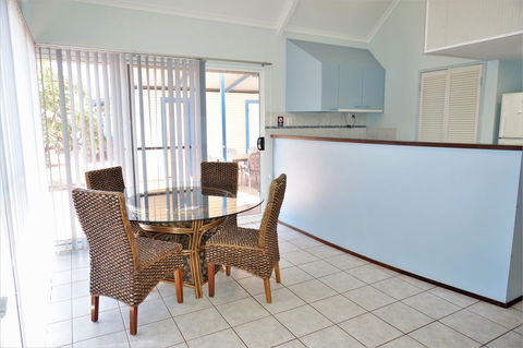 Osprey Holiday Village Unit 120 - Plenty Of Room For A Large Family - E Caravan Parks 5
