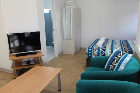 Mandurah Ocean Marina Chalets - E Caravan Parks 34