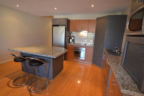 The Arcadia Apartment - E Caravan Parks 4