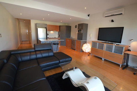 The Arcadia Apartment - E Caravan Parks 0