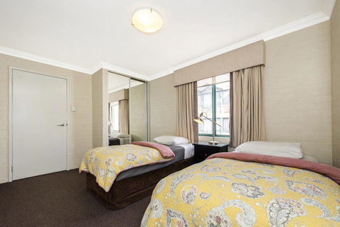 Subiaco Village 18 - E Caravan Parks 9