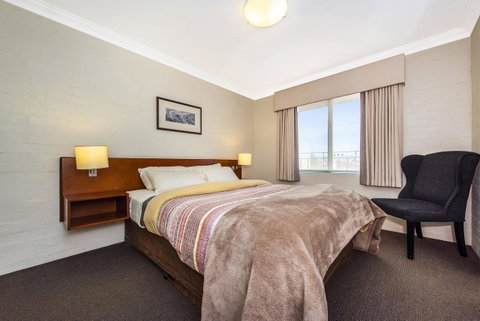 Subiaco Village 18 - E Caravan Parks 14