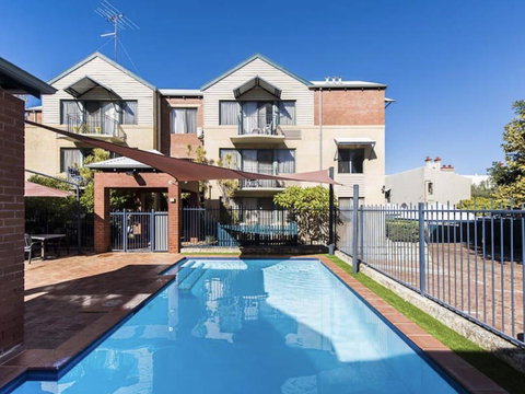Subiaco Village 18 - E Caravan Parks 21