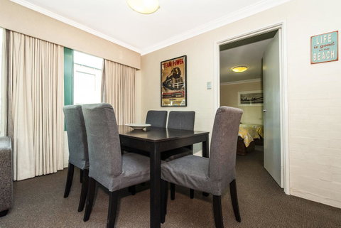 Subiaco Village 18 - E Caravan Parks 4