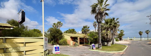 Wildsights Villas - E Caravan Parks 19