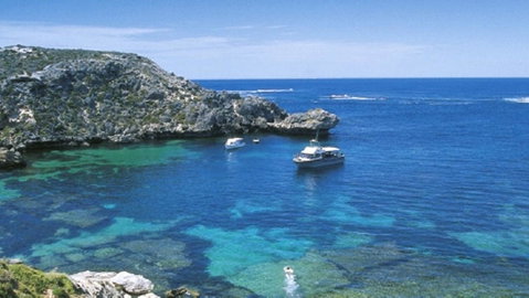 While Away Holiday Accommodation - E Caravan Parks 2