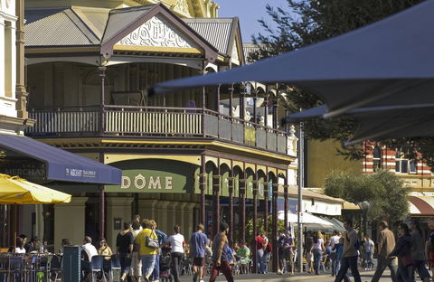 100 On South Callan Apartments - E Caravan Parks 26