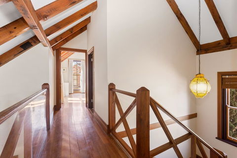 100 On South Callan Apartments - E Caravan Parks 15