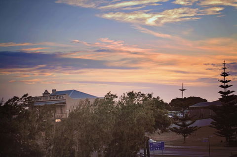 Hopetoun Motel & Chalet Village - E Caravan Parks 36