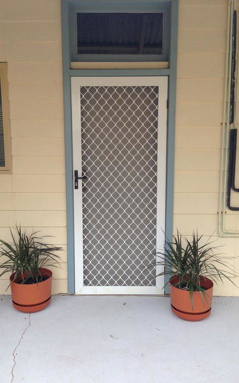 Hopetoun Motel & Chalet Village - E Caravan Parks 44