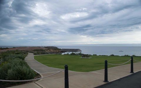 Hopetoun Motel & Chalet Village - E Caravan Parks 39